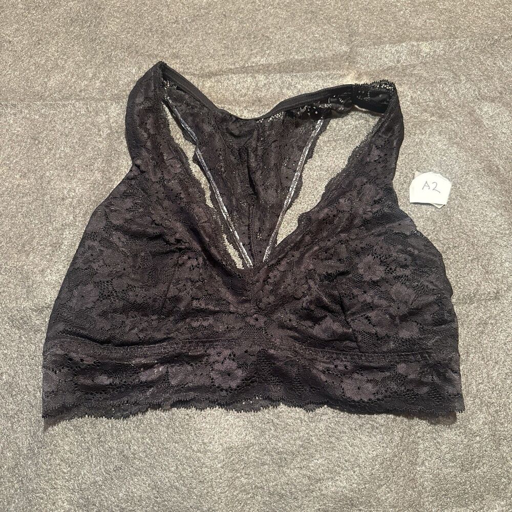 Victorias Secret Womens Lace Bra Size 2 Black Bralette VS Intimates Pullover